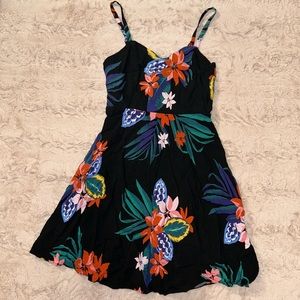 Floral print dress in size s • Old Navy